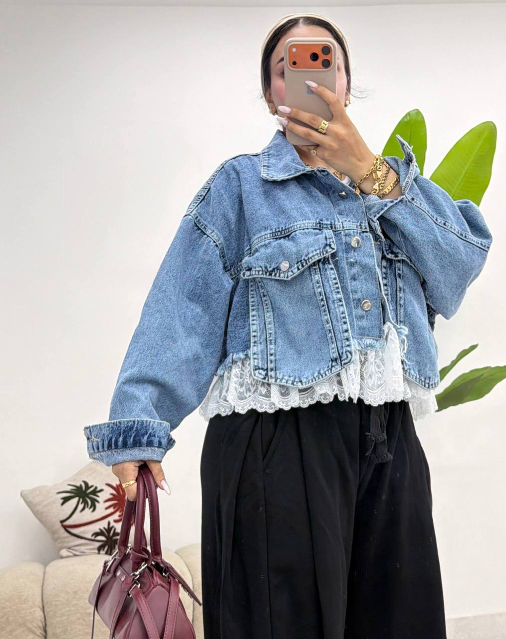 جاكيت جينز دانتيل - Lace Edge Denim